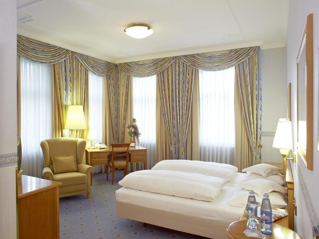 Allee Hotel Neustadt an der Aisch Ngoại thất bức ảnh