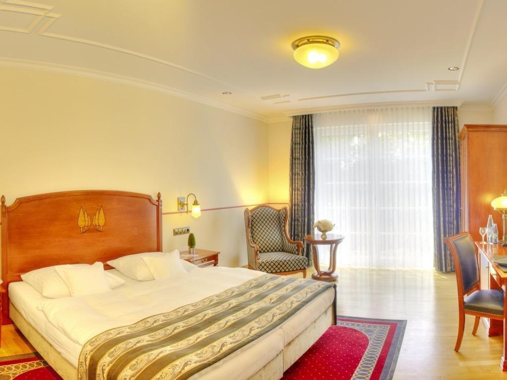 Allee Hotel Neustadt an der Aisch Ngoại thất bức ảnh